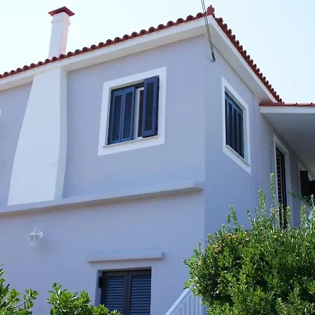 Semesterbostad Magdalini House Parálion Ástros