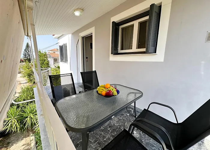 Magdalini House Parálion Ástros