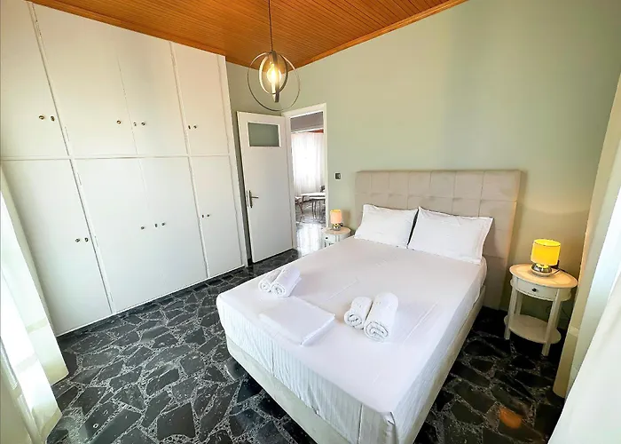 Semesterbostad Magdalini House