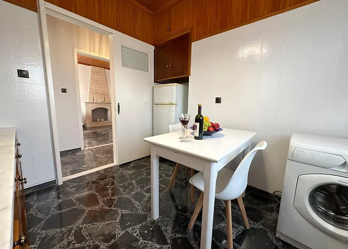 Semesterbostad Magdalini House *